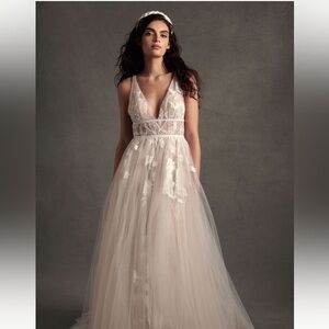 Bhldn Hearst gown from Willowby by Watters. Perfect condition. Size 0.